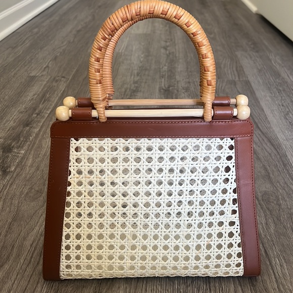 Boutique - Vacation / Summer Straw & Vegan Leather Handbag BRAND NEW - Picture 1 of 6